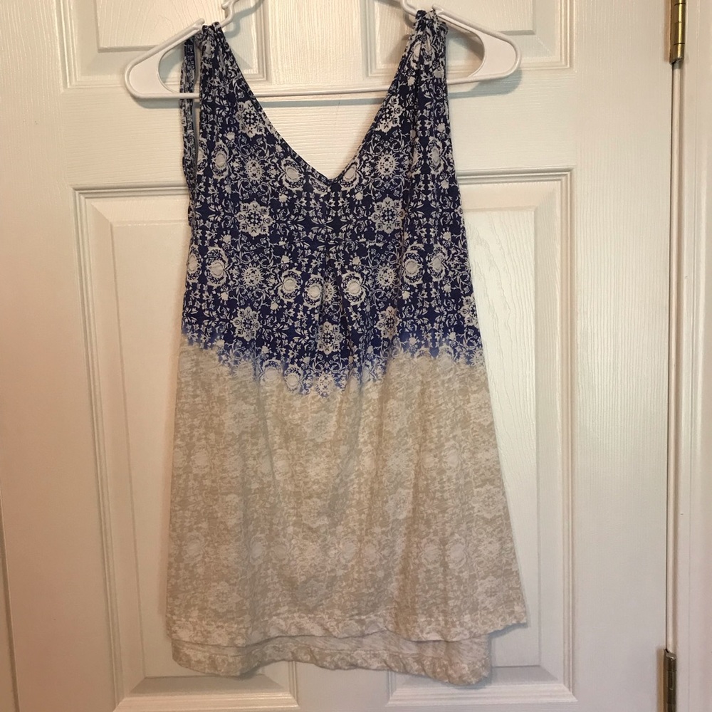 Sonoma beachy tank top with ties on shoulders